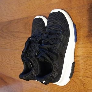 Adidas Cloudfoam sneakers